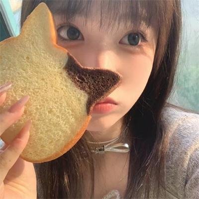 荒唐男荒唐女